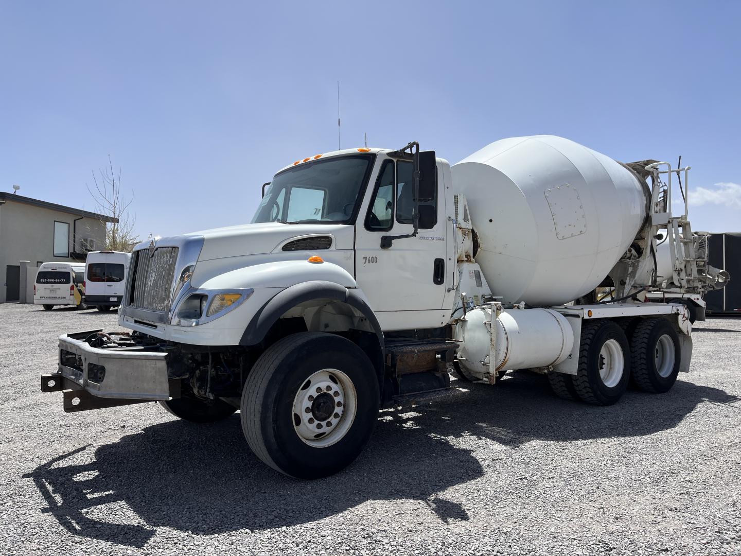 ./imagenes/INVOICE/2019/18041/CAMION INTERNATIONAL CON EQUIPO REVOLVEDOR MACNEILUS (18).JPG